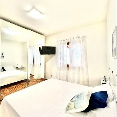 Meridiana Appartement *